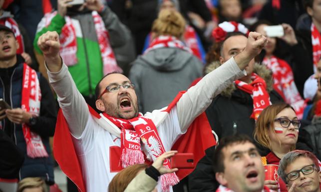 PORADNIK KIBICA ? jak dbać o gardło, by starczyło sił do końca Mundialu?