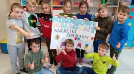 Dzieci pomagają dzieciom. Uczniowie białostockiej SSP nr 11 w ?Zakręconej akcji?