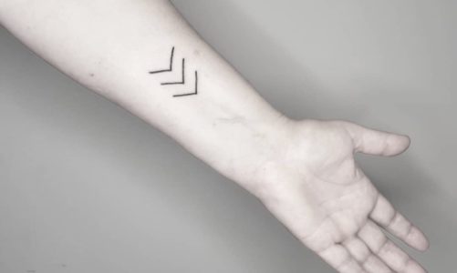 Tatuaż łamie tabu i uczy patriotyzmu ? zobacz symbole, które obiegły cały świat!