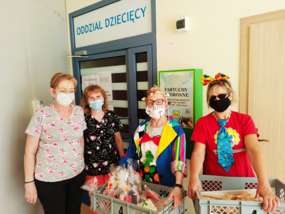 Fundacja Dr Clown dziękuje pielęgniarkom
