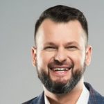 Jak Polki i Polacy postrzegają pewność siebie ? raport z badań Mental Power